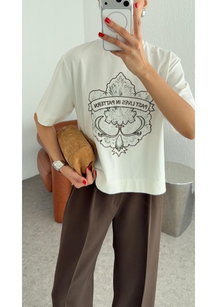 In Pattern Tshirt modelleri