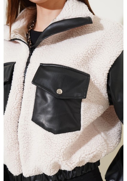 Deri Garnili Cepli Peluş Mont Siyah fiyatları