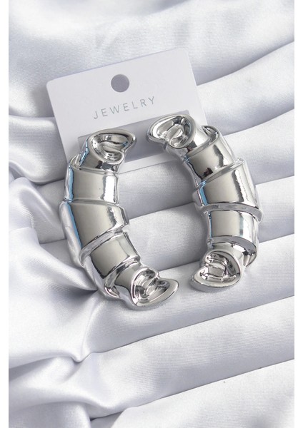 Bfs Pirinç Gümüş Renk Kruvasan Model Kadın Küpe