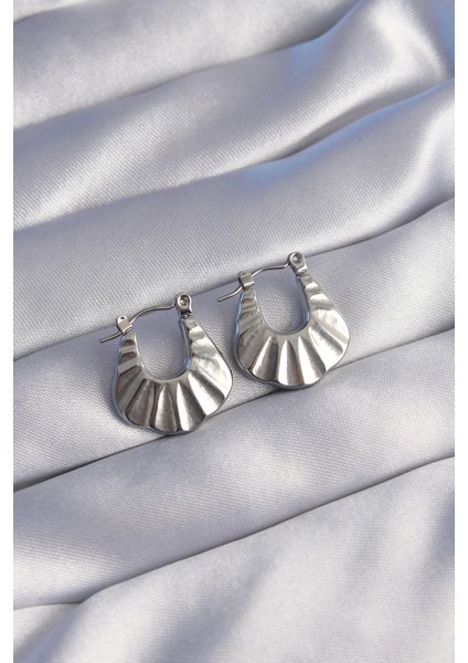 Bfs 316L Çelik Gümüş Renk Kabartmalı Görünüm Küpe