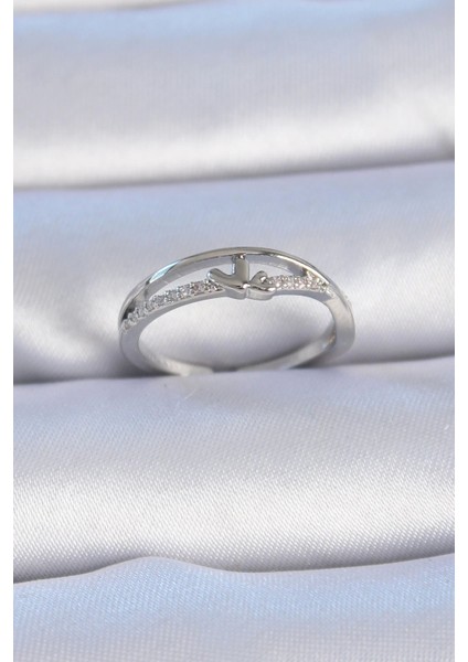 Bfs Pirinç Gümüş Renk Zirkon Taşlı Kalp Model Kadın Yüzük