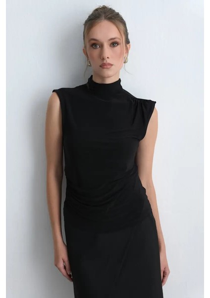 Dik Yakalı Jarse Bluz - Siyah fiyatları