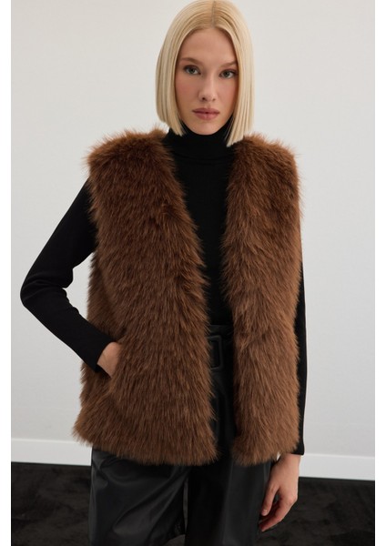 Kolsuz Uzun Yelek - Kahve