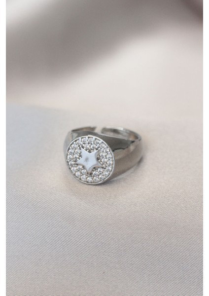 Gümüş Renk Zirkon Taşlı Plaka Yıldız Yüzük - Lisinya