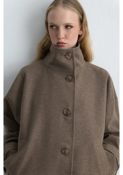 Dik Yakalı Yün Kaban - Vizon modelleri