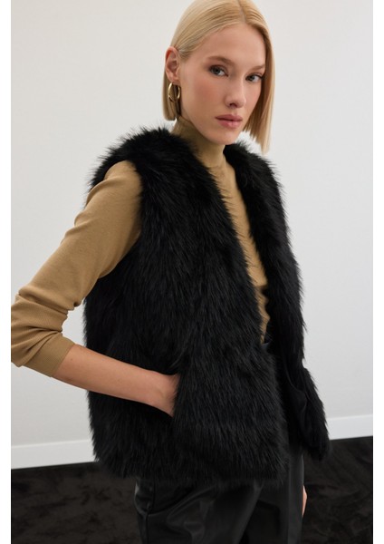 Kolsuz Uzun Yelek - Siyah