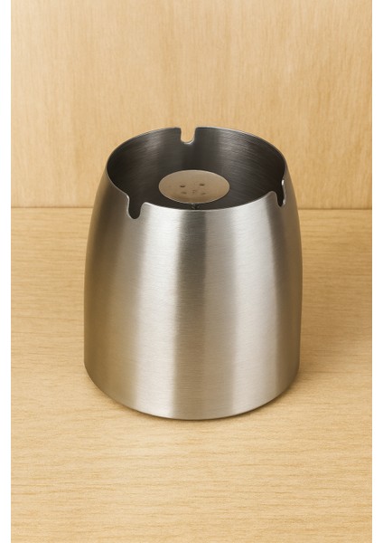 Gri Şık Tasarımlı Gri Küllük – Rüzgara Dayanıklı, Paslanmaz, Iç ve Dış Mekan Için fırsatları