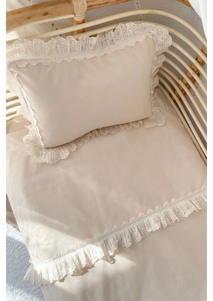 100X150 Sade Düz Fistolu/ Fırfırlı %100 Pamuklu Bebek / Çocuk Nevresim Takımı