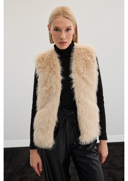 Kolsuz Uzun Yelek - Ekru fırsatları