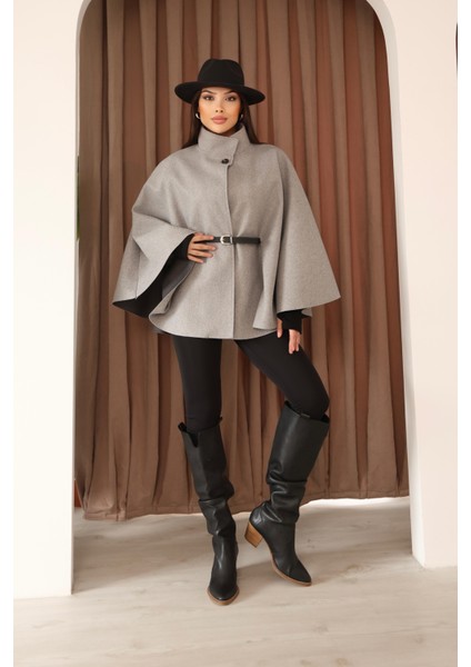 Kadın Gri Kemer Detaylı Pelerin Panço Kaban