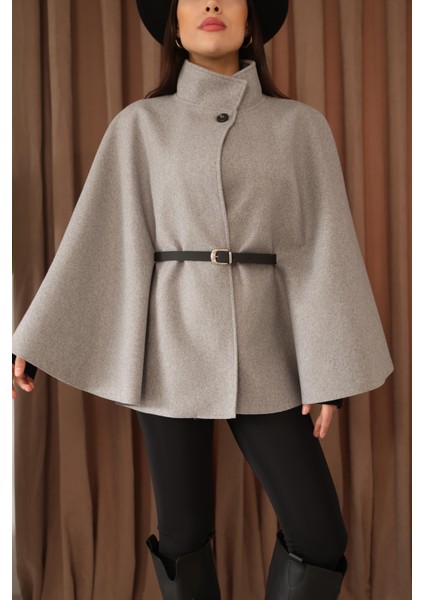 Kadın Gri Kemer Detaylı Pelerin Panço Kaban indirimleri