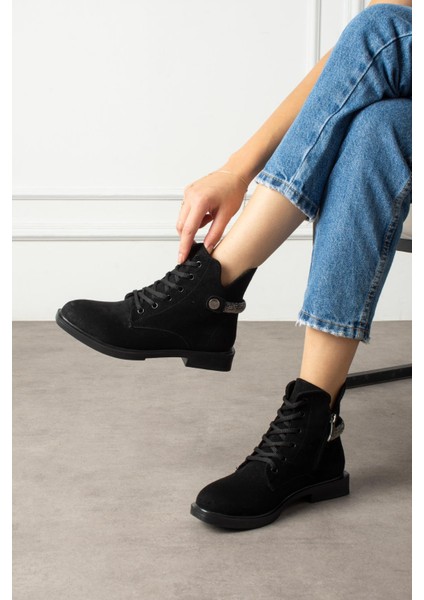 Olia Kadın Bot Bağcıklı Arkadan Bantlı Taşlı Siyah Süet