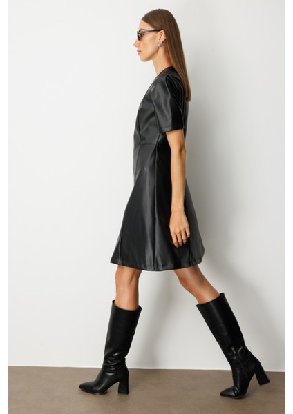 Kadın Kısa Kollu Deri Elbise 4081 Siyah modelleri