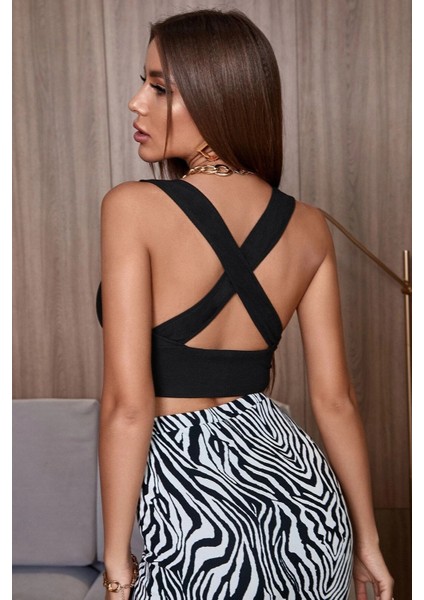 Kadın Siyah Çapraz Sırt Detaylı Şık Crop Top Büstiyer fiyatları