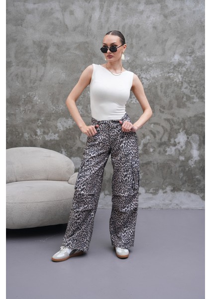 Leopar Desenli Kargo Pantolon modelleri