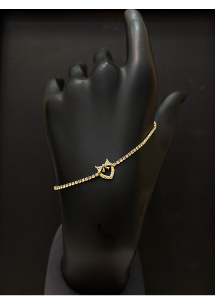 Kalpli Fiyonk Taşlı Su Yolu Bijuteri Kadın Bileklik