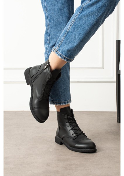 Marcello Kadın Bot&bootie Kauçuk Tabanlı Bağcıklı Siyah Deri fiyatları
