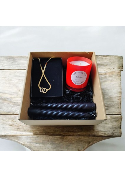Hediye Seti-Kokulu Kırmızı Bardak Mum-Halka Kolye+Burgulu Mum indirimleri
