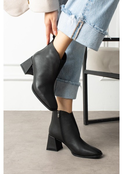 Rayt Kadın Bot Kalın Topuklu Fermuarlı Siyah Deri fiyatları