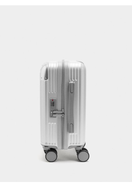 Dokulu Valiz Xs modelleri