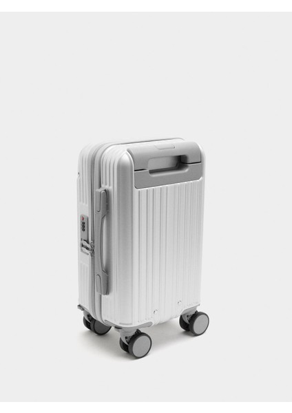 Dokulu Valiz Xs fırsatları