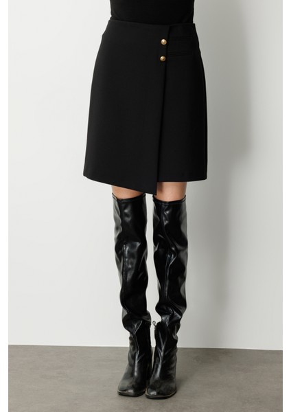 Kadın Asimetrik Kesim Süs Düğmeli Mini Etek 2007 Siyah modelleri