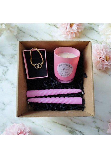 Hediye Seti-Kokulu Pembe Bardak Mum-Halka Kolye+Burgulu Mum fırsatları