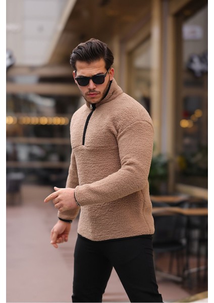 Yarım Fermuarlı Peluş Sweatshirt