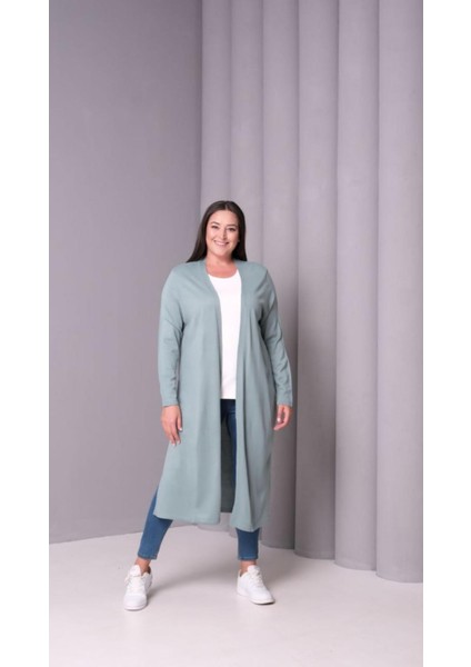 Kadın Büyük Beden Yumuşak Dokulu Çift Yırtmaçlı Uzun Triko Hırka