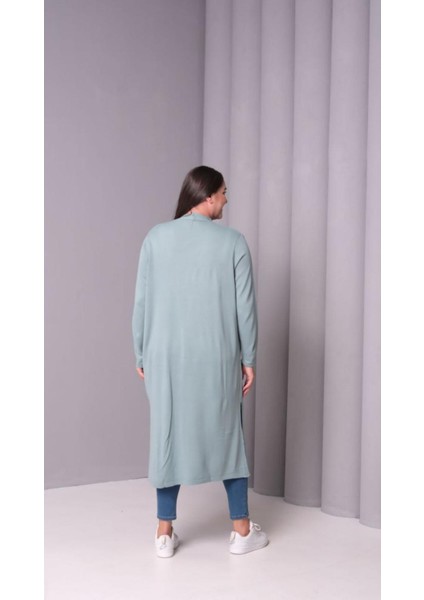 Kadın Büyük Beden Yumuşak Dokulu Çift Yırtmaçlı Uzun Triko Hırka fırsatları