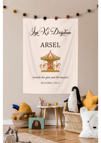 Kişiye Özel Kumaş Atlı Karınca Temalı Doğum Günü Happy Birthday Iyi Ki Doğdun Duvar Örtüsü Panosu