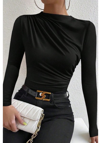 Kadın Siyah Belden ve Boyundan Büzgü Detaylı Uzun Kollu Bluz