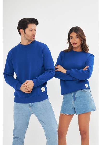 Unisex Slim Fit Sweatshirt