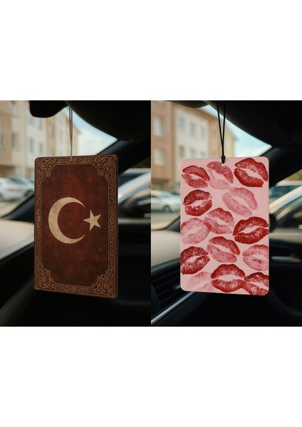 Türk Bayrağı ve Öpücük - Ikili Oto Kokusu - Dekoratif Araç Kokusu ve Aksesuarı