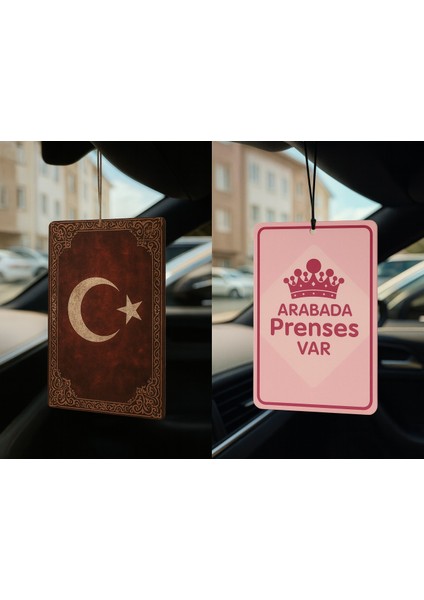 Türk Bayrağı ve Arabada Prenses Var - Ikili Oto Kokusu - Dekoratif Araç Kokusu ve Aksesuarı