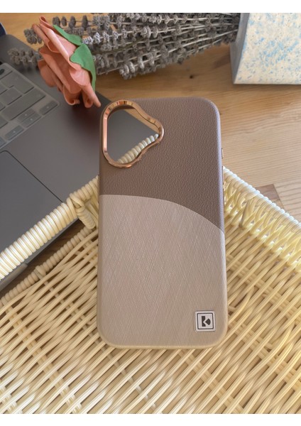 Apple Iphone 16 Uyumlu Esnek Silikon Ultra Ince Kılıf