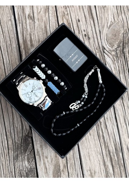 Hediyelik Kişiye Özel Erkek Kol Saati Benzinli Çakmak Tesbih Bileklik Seti HBSET12