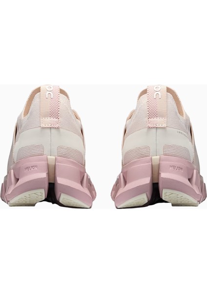 Running Cloudswift 4 Kadın Koşu Ayakkabısı indirimleri