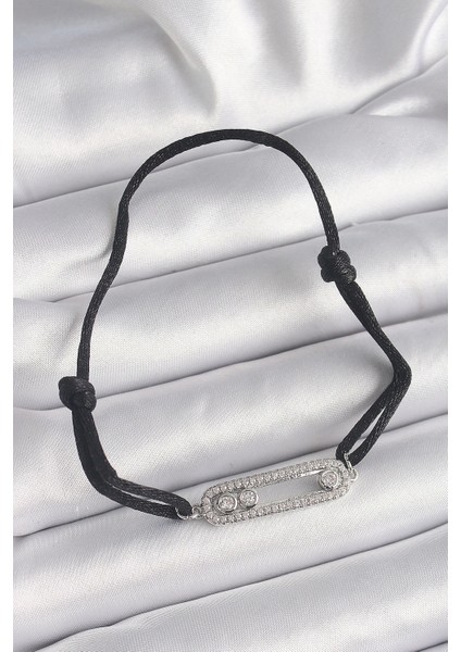 Bfs Siyah Renk Ipli Asansör Zirkon Taşlı Gümüş Messika Model Kadın Bileklik