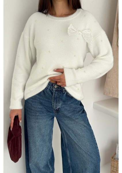 Kadın Boncuk Detaylı Fiyonk Triko Kazak – Zarif & Eğlenceli Stil indirimleri