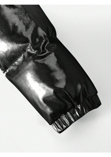 Erkek Siyah Su ve Rüzgar Geçirmez Parlak Şişme Mont modelleri