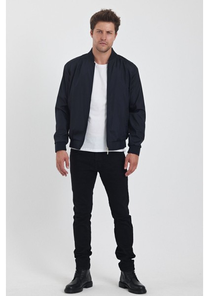 Erkek Lacivert Mevsimlik Mont