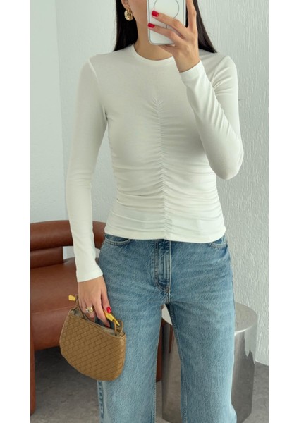 Önü Büzgülü Beyaz Soft Touch Bluz modelleri