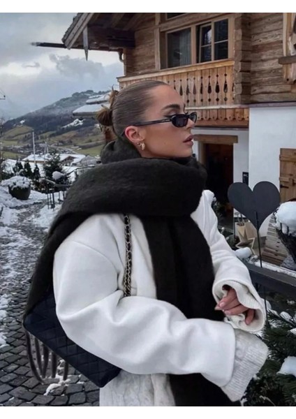 Siyah Yumuşak Dokulu Puffy Atkı Şal fırsatları