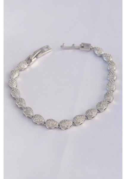 Bfs Vip Seri Pirinç Zirkon Taşlı Gümüş Renk Damla Model Bileklik