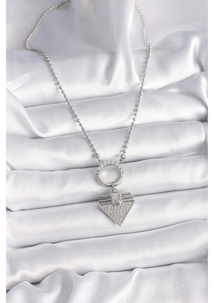 Bfs 316L Çelik Gümüş Renk Topçuk Zincir Zirkon Taşlı Üçgen Model Kadın Kolye fiyatları