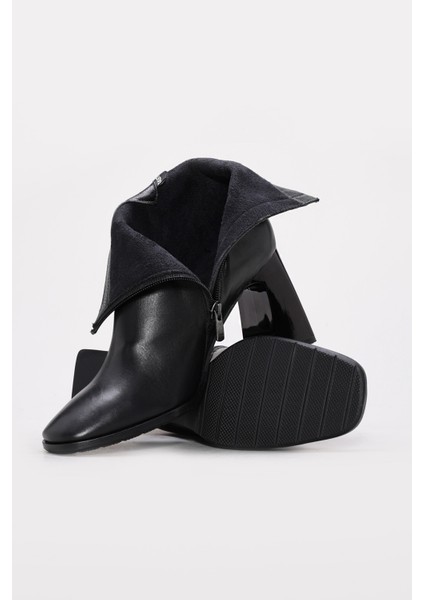 Hakiki Deri Kadın Klasik Bot 264SZA682 modelleri