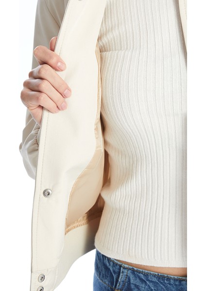 Yeni Sezon Düz Uzun Kollu Kadın Kolej Ceket fırsatları