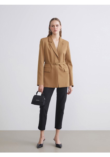 Yeni Sezon Beli Kemerli Kadın Blazer Ceket fiyatları