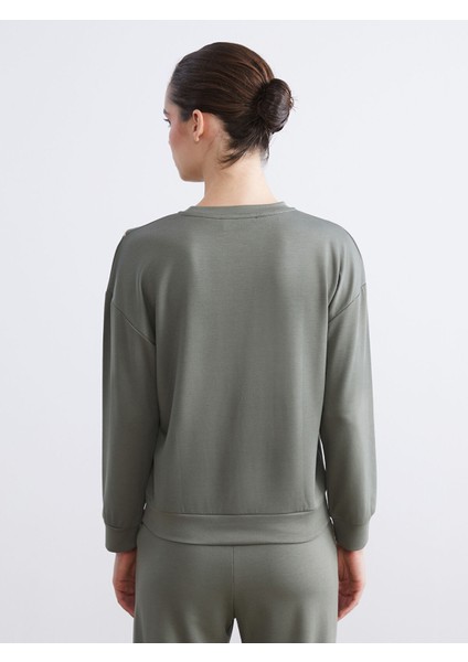 Yeni Sezon Bisiklet Yaka Kadın Sweatshirt fırsatları